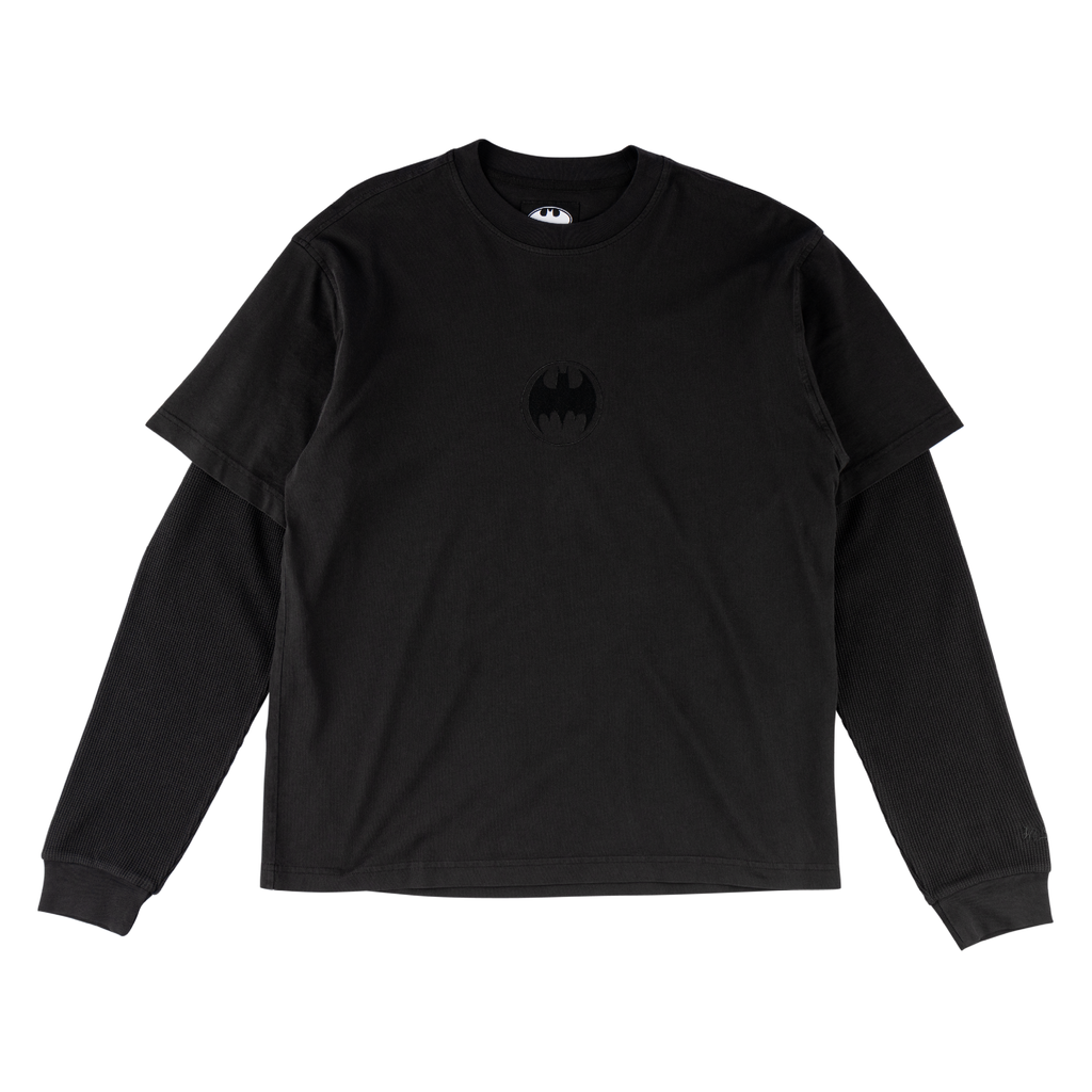 Batman x Welcome - Bat Signal Layered Tee w/Thermal Long Sleeves Batman x Welcome - Bat Signal Layered Tee w/Thermal Long Sleeves
